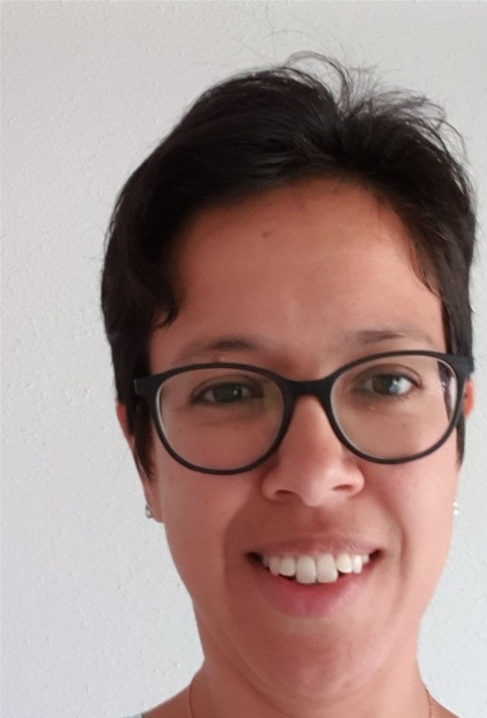Andrea Meier, Aushilfe im Büro